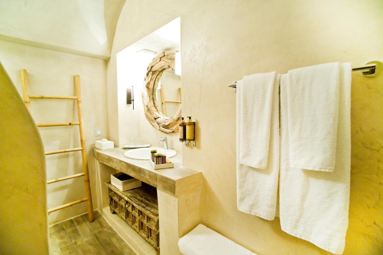 Antelmi Luxury Villa Fira  Extérieur photo
